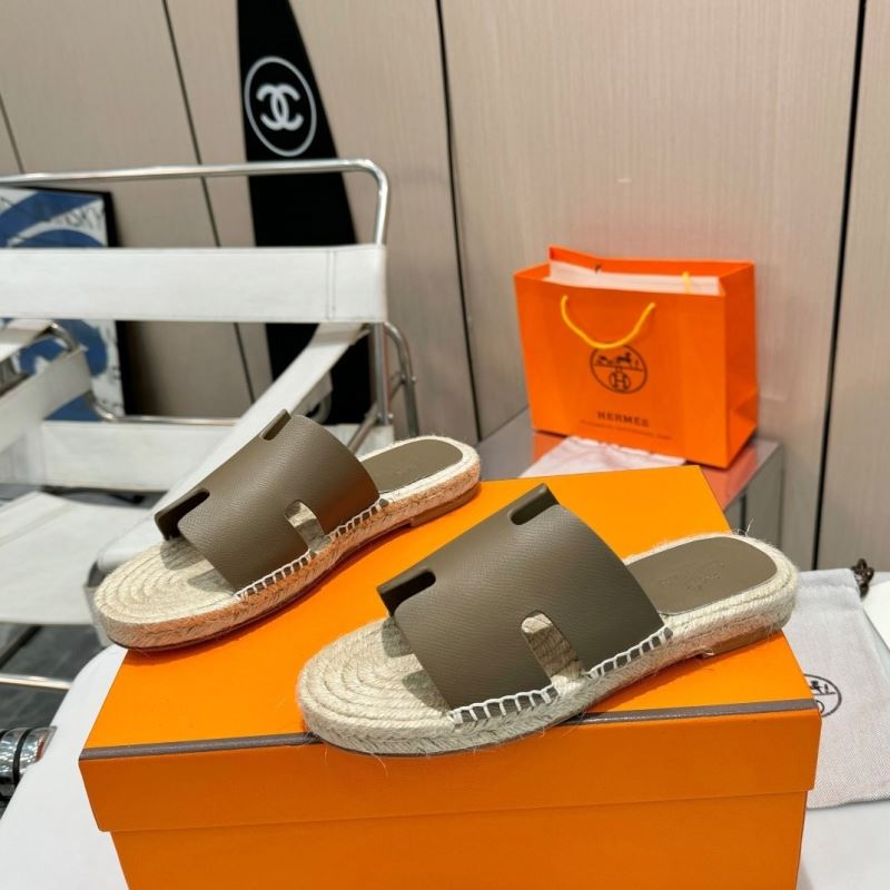 H**mes slippers